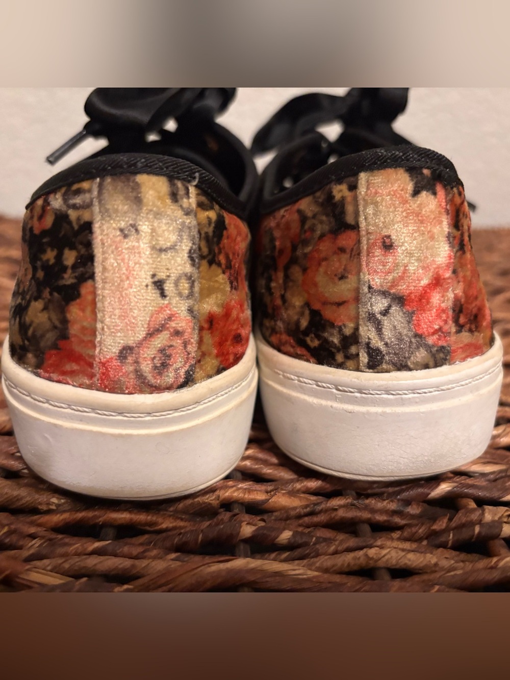 Dirty Laundry Floral Velvet Sneakers | Size 6.5 - Picture 4 of 8